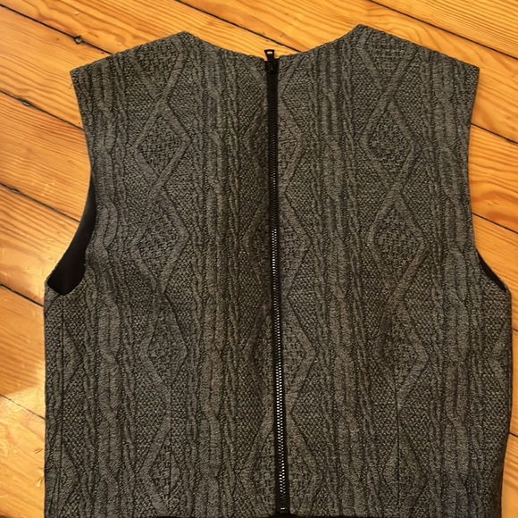 Grey crop top - Picture 2 of 3